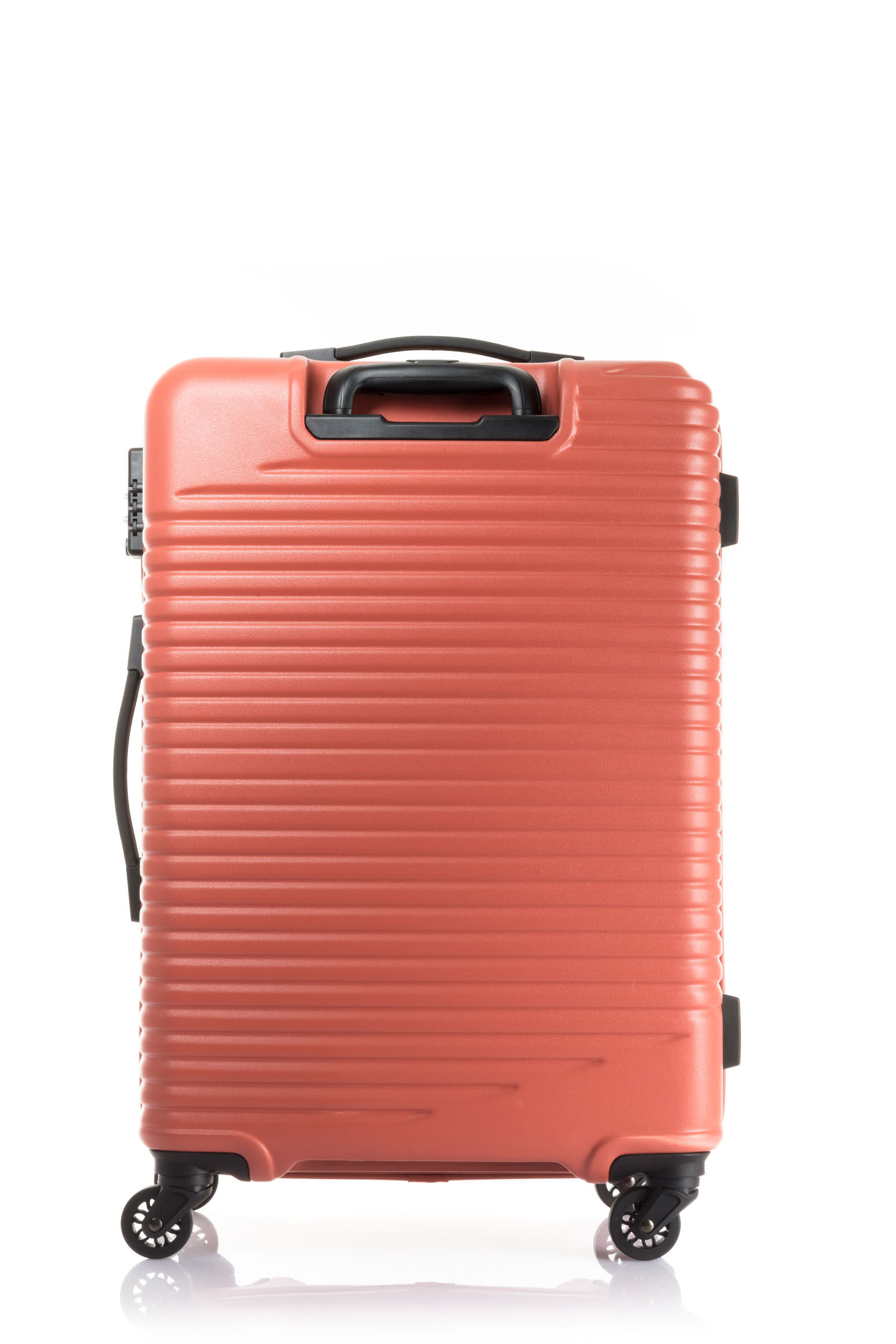 American tourister 2025 sky park spinner
