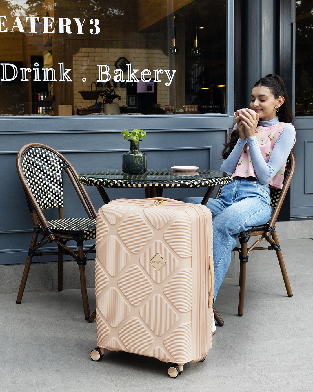 INSTAGON SPINNER 55/20 EXP TSA  lifestyle | American Tourister
